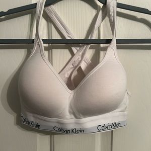 Calvin Klein white sports bra with padding size Medium
